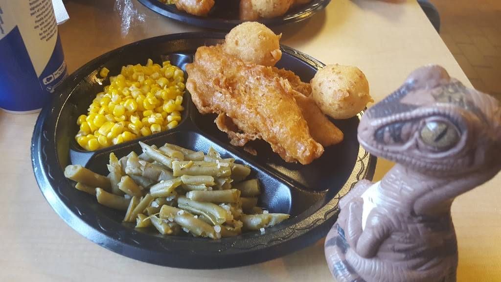 Long John Silvers | restaurant | 7390 Mentor Ave, Mentor, OH 44060, USA | 4409421599 OR +1 440-942-1599