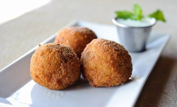 Boundary Stone | restaurant | 116 Rhode Island Ave NW, Washington, DC 20001, USA | 2026216635 OR +1 202-621-6635