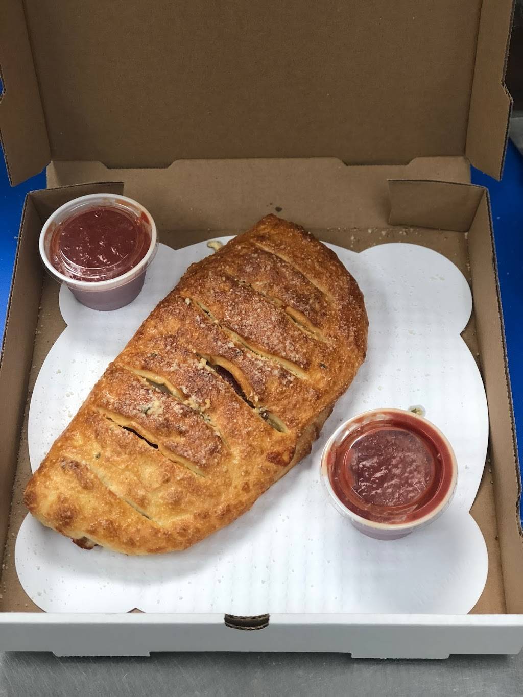 Giovannis Pizza Parma | meal delivery | 10389 W Pleasant Valley Rd, Parma, OH 44130, USA | 4408823939 OR +1 440-882-3939