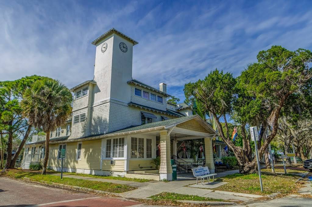 Historic Peninsula Inn | restaurant | 2937 Beach Blvd S, Gulfport, FL 33707, USA | 7273469800 OR +1 727-346-9800