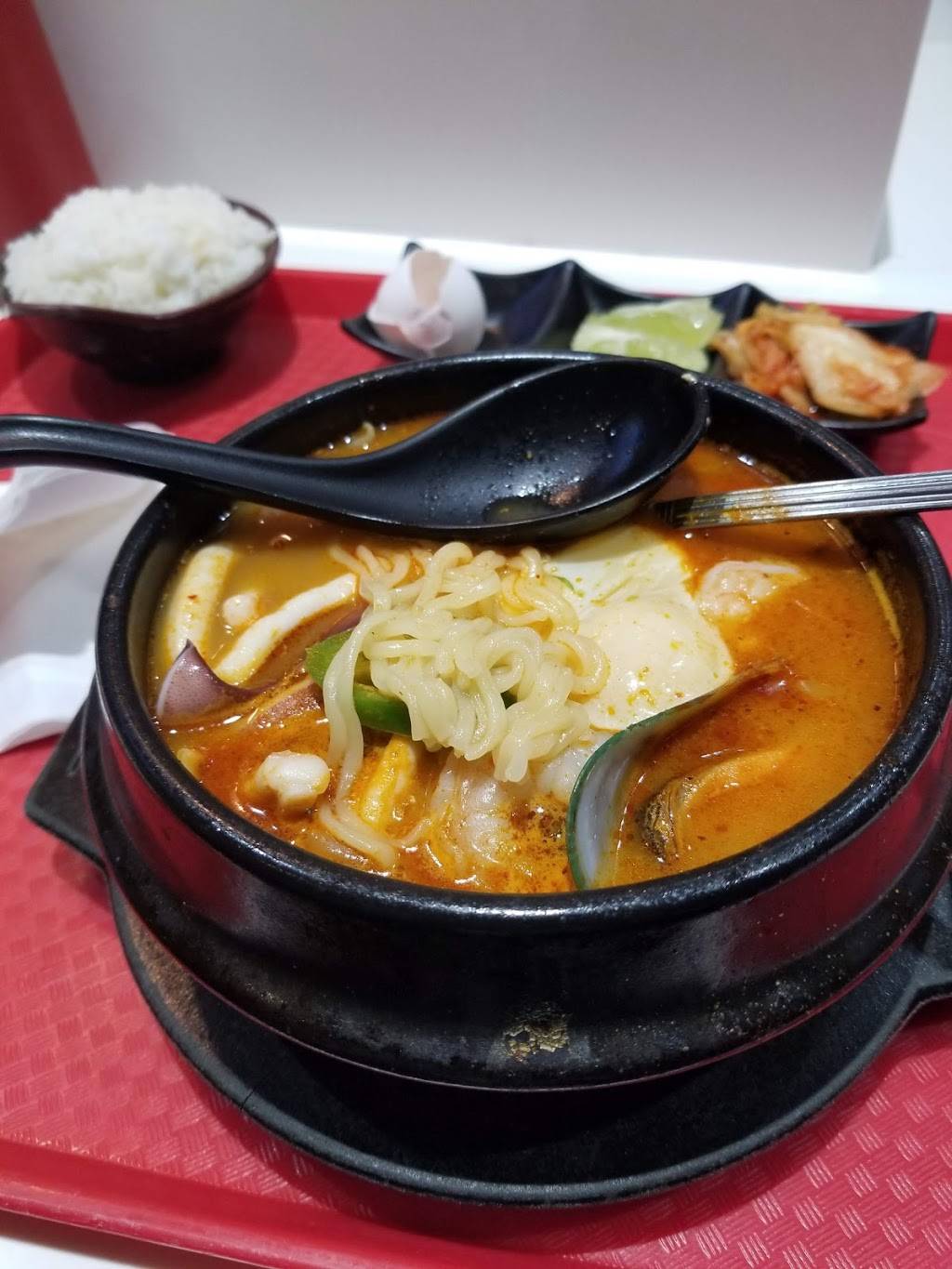 Sopita Ramen | restaurant | 3087 Pico Blvd #9, Los Angeles, CA 90006, USA | 3233569224 OR +1 323-356-9224