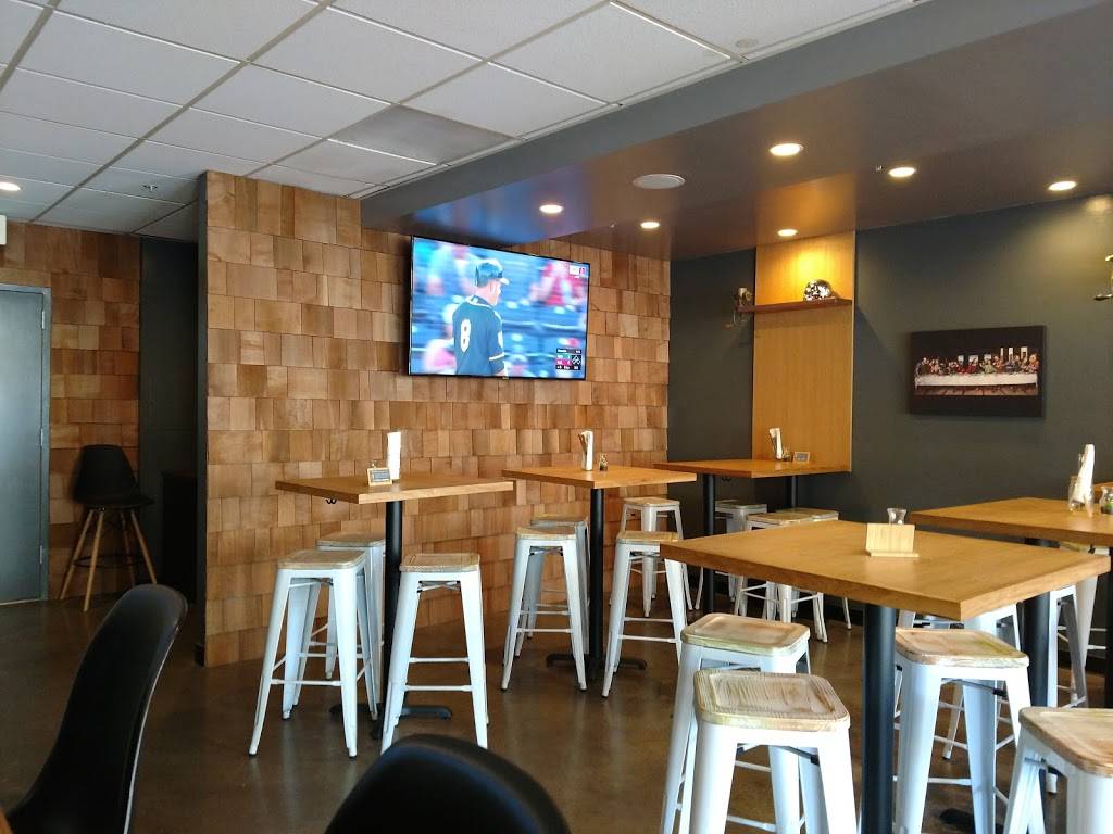 TBS Tavern | restaurant | 8555 Station Village Way, San Diego, CA 92108, USA | 6193594198 OR +1 619-359-4198