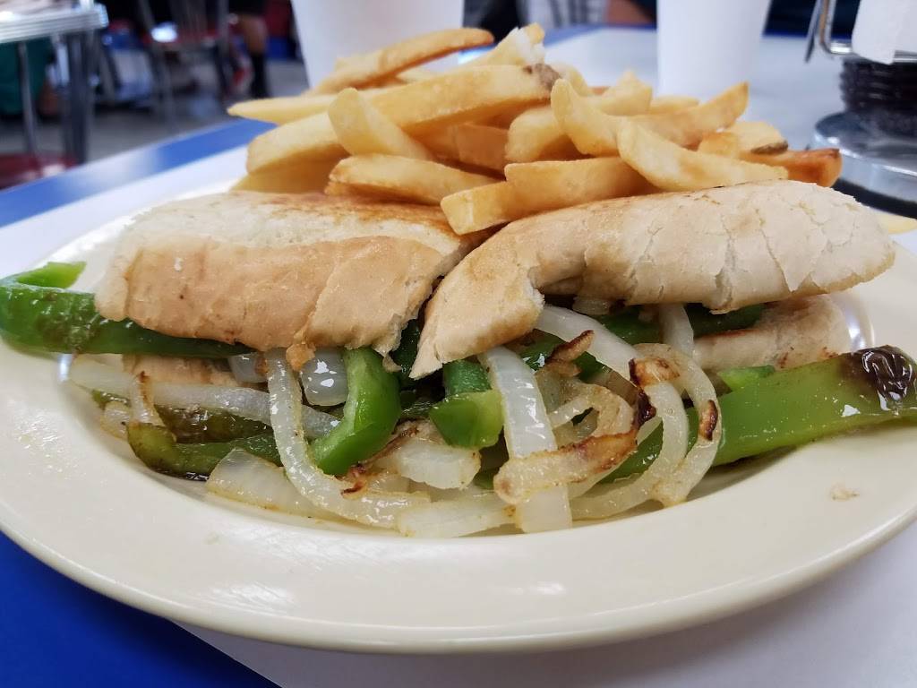 Strawberry Hill Cafe and Ice Cream Parlor | restaurant | 3092 SC-11, Chesnee, SC 29323, USA | 8644614000 OR +1 864-461-4000