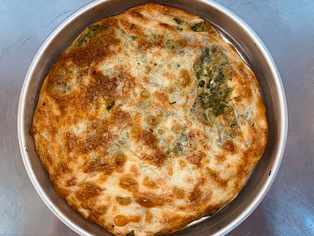 Valis Burek & Pizza | restaurant | 292 E 204th St, The Bronx, NY 10467, USA | 7186843930 OR +1 718-684-3930