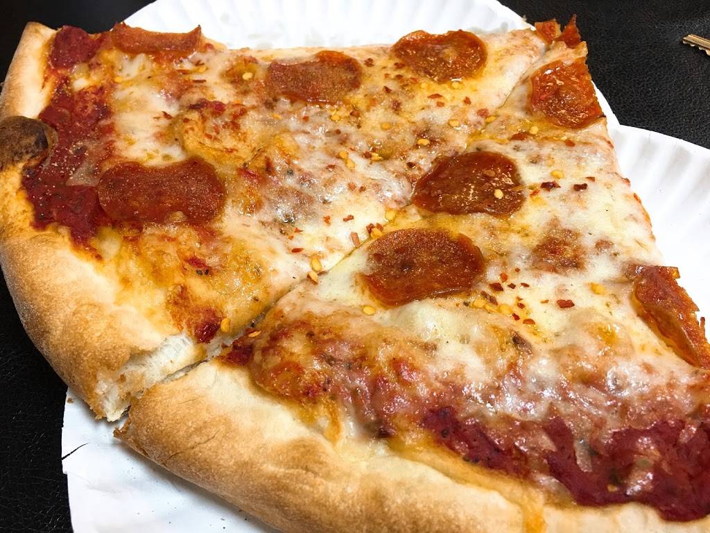 Del Vecchios | restaurant | 1080 W 47th St, Norfolk, VA 23508, USA | 7574409300 OR +1 757-440-9300