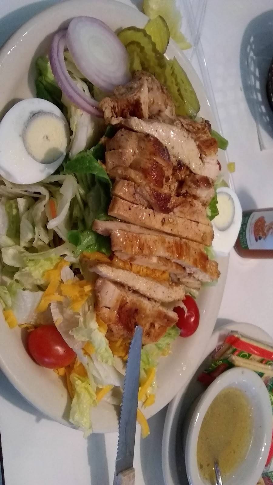 Lindys Restaurant | restaurant | 13425 Seagoville Rd, Dallas, TX 75253, USA | 9725575659 OR +1 972-557-5659