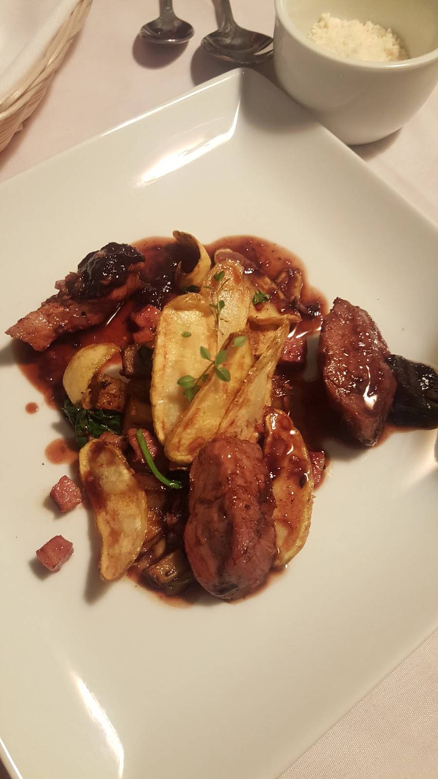 Ristorante Foodies | restaurant | 129 E Pine St, Ponchatoula, LA 70454, USA | 9853702322 OR +1 985-370-2322