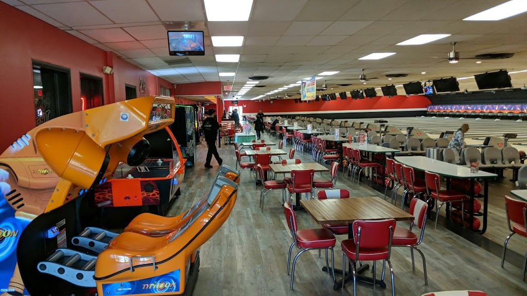 Bowlero Bristol | restaurant | 2501 Bristol Pike, Croydon, PA 19021, USA | 2157880453 OR +1 215-788-0453