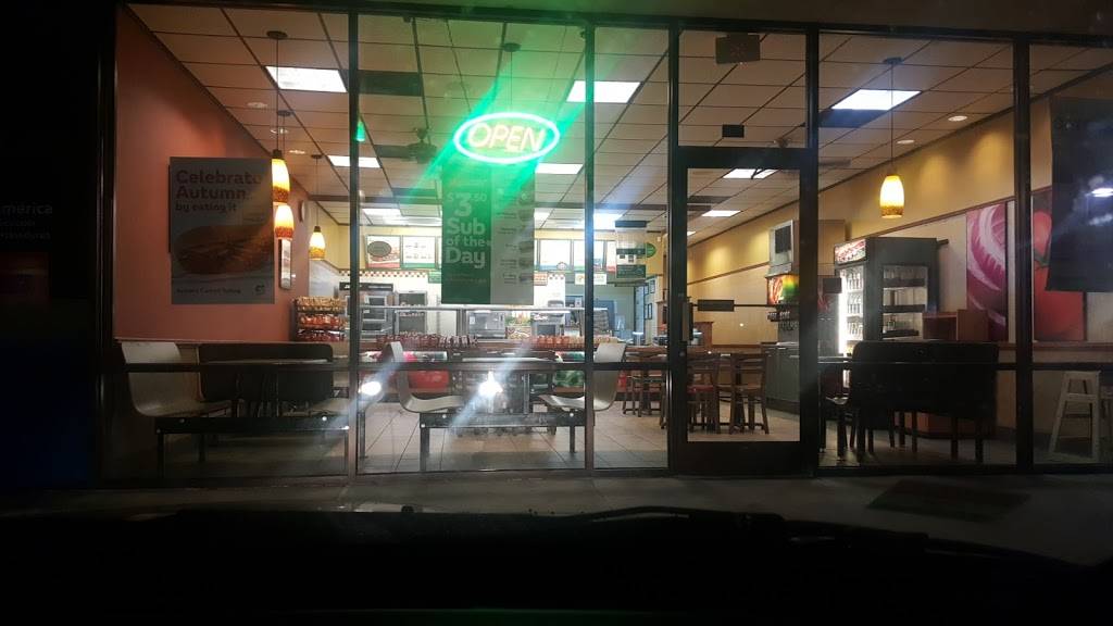 Subway Restaurants | restaurant | 5015 Hwy 6 N, Houston, TX 77084, USA | 2816562054 OR +1 281-656-2054