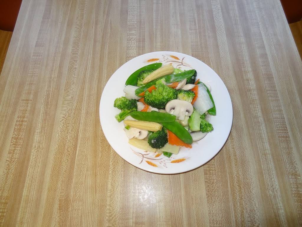 Great Wall Restaurant | restaurant | 401 Nathan Ellis Hwy, Mashpee, MA 02649, USA | 5084779001 OR +1 508-477-9001