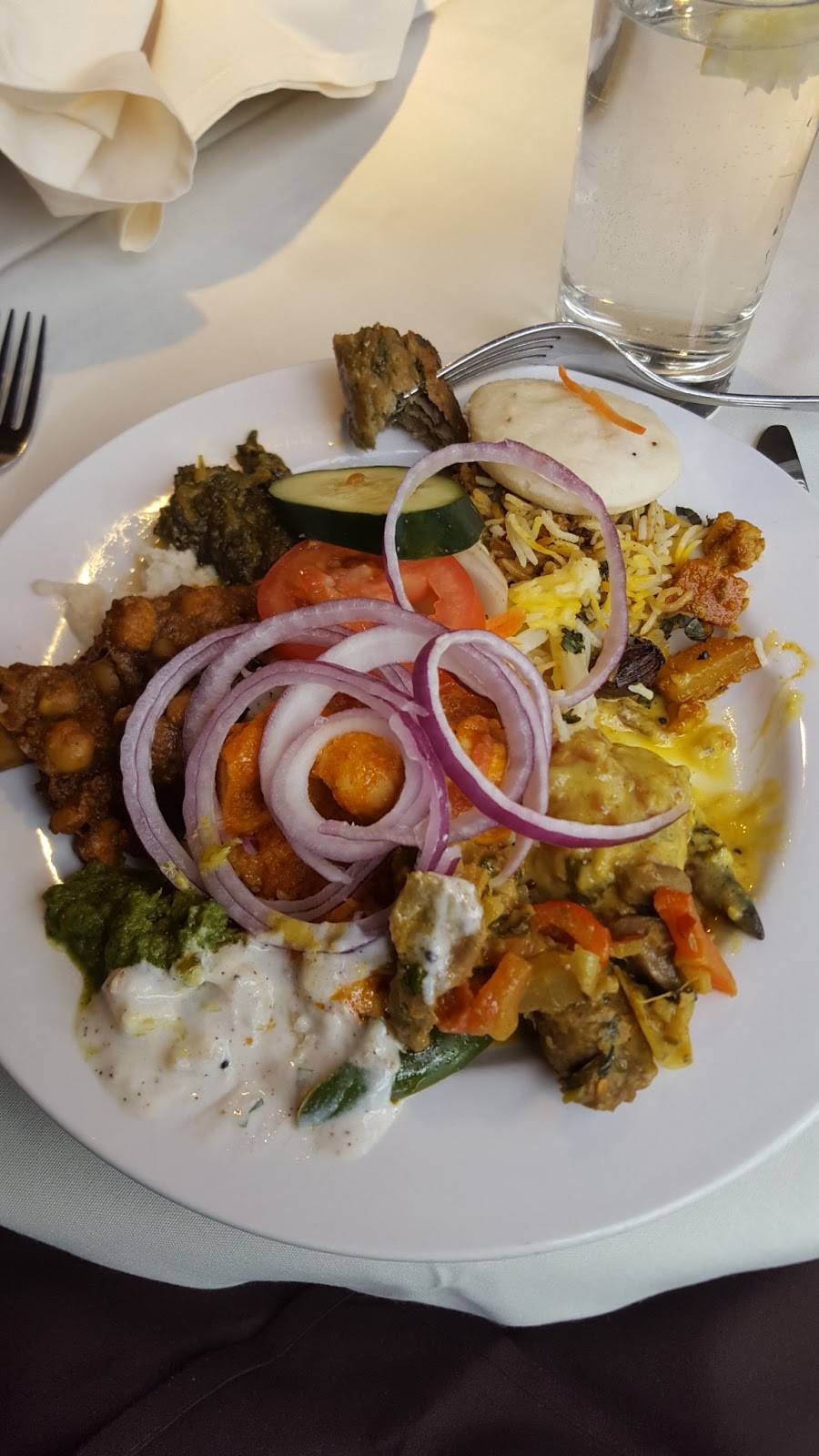 Royal Khyber | restaurant | 1621 W Sunflower Ave, Santa Ana, CA 92704, USA | 7144361010 OR +1 714-436-1010