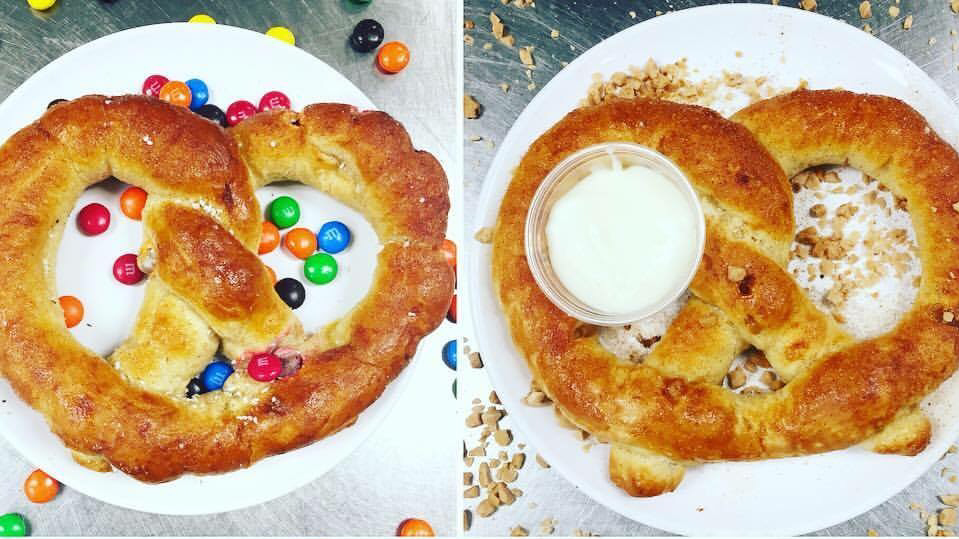 Pretzel and Pizza Creations | meal delivery | 20 W Washington St, Hagerstown, MD 21740, USA | 3017337795 OR +1 301-733-7795