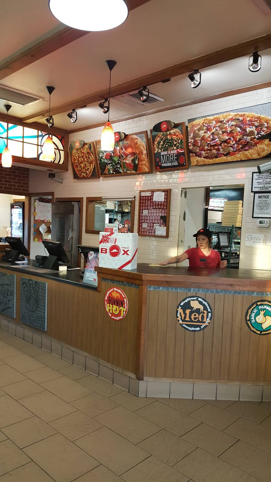 Pizza Hut | restaurant | 402 S Dale Mabry Hwy, Tampa, FL 33609, USA | 8138793311 OR +1 813-879-3311