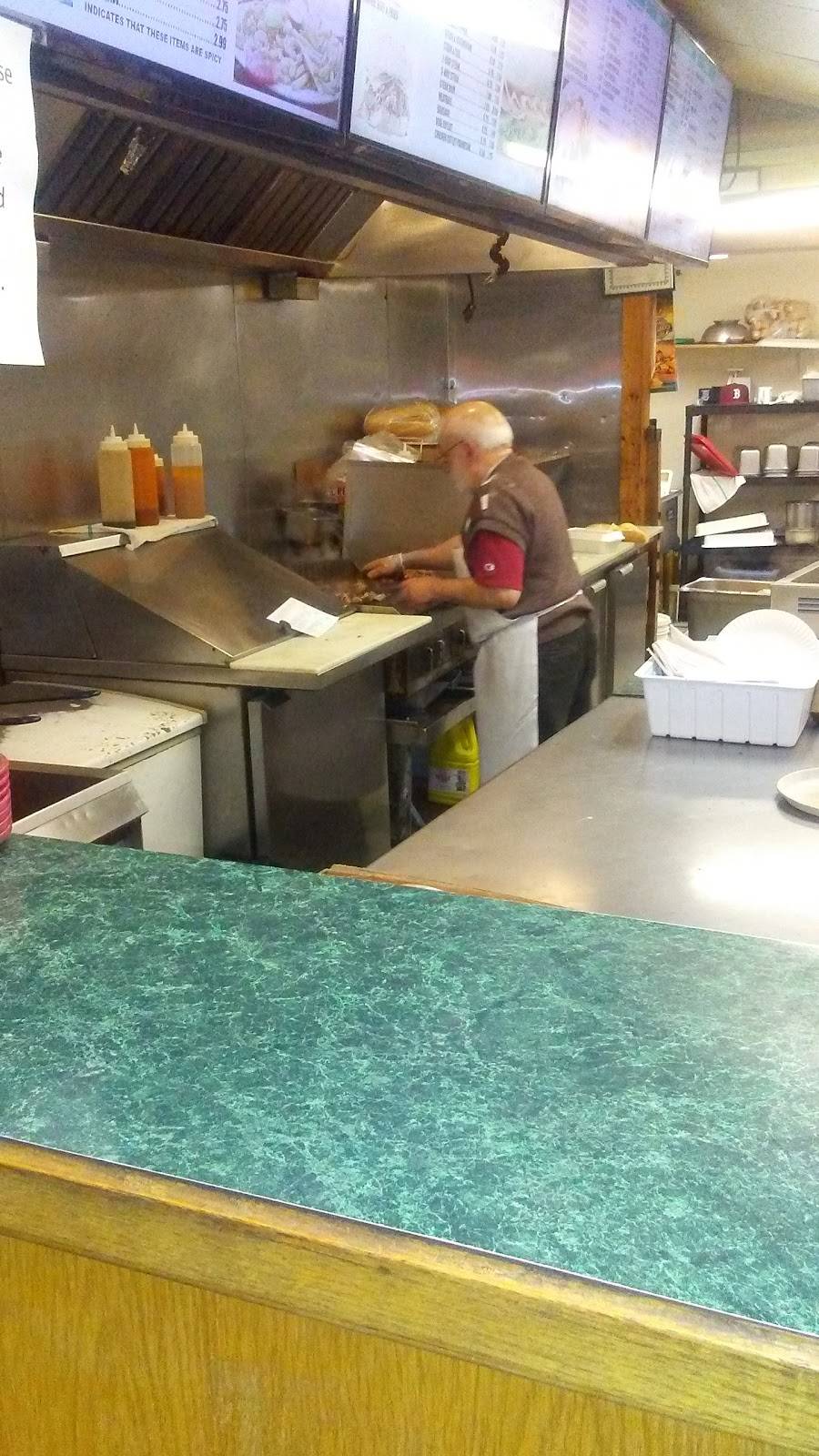 North Beverly Roast Beef | restaurant | 10 Enon St, Beverly, MA 01915, USA | 9789277353 OR +1 978-927-7353