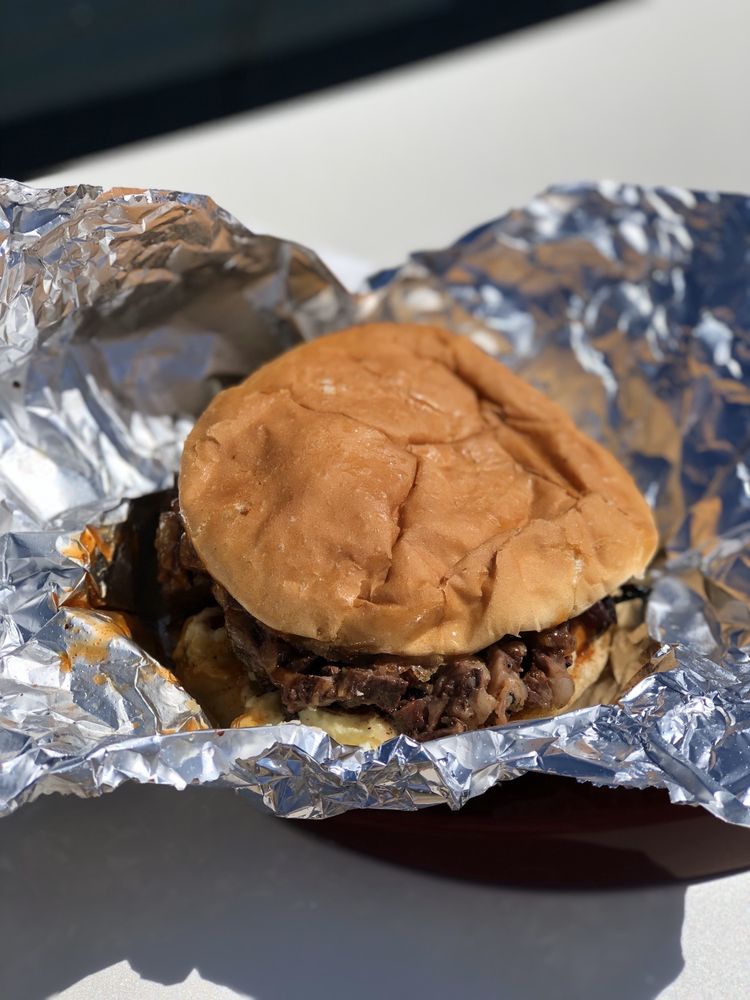 Ed & Toms Bar-B-Que | restaurant | 317 E Murphy St, Odessa, TX 79761, USA | 4323076606 OR +1 432-307-6606