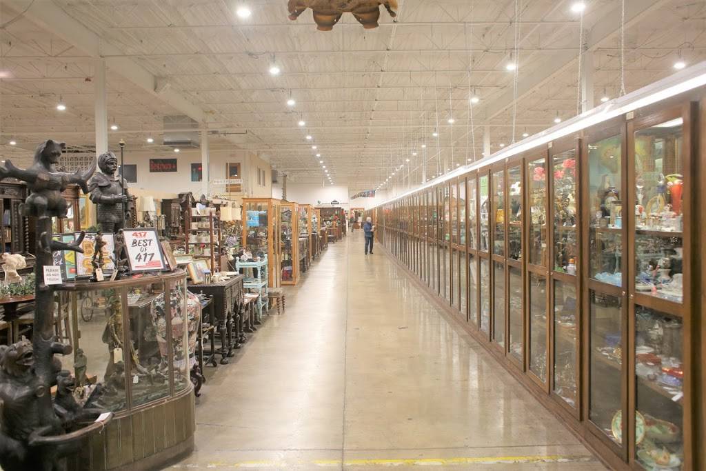 Relics Antique Mall | restaurant | 2015 W Battlefield Rd, Springfield, MO 65807, USA | 4178850007 OR +1 417-885-0007