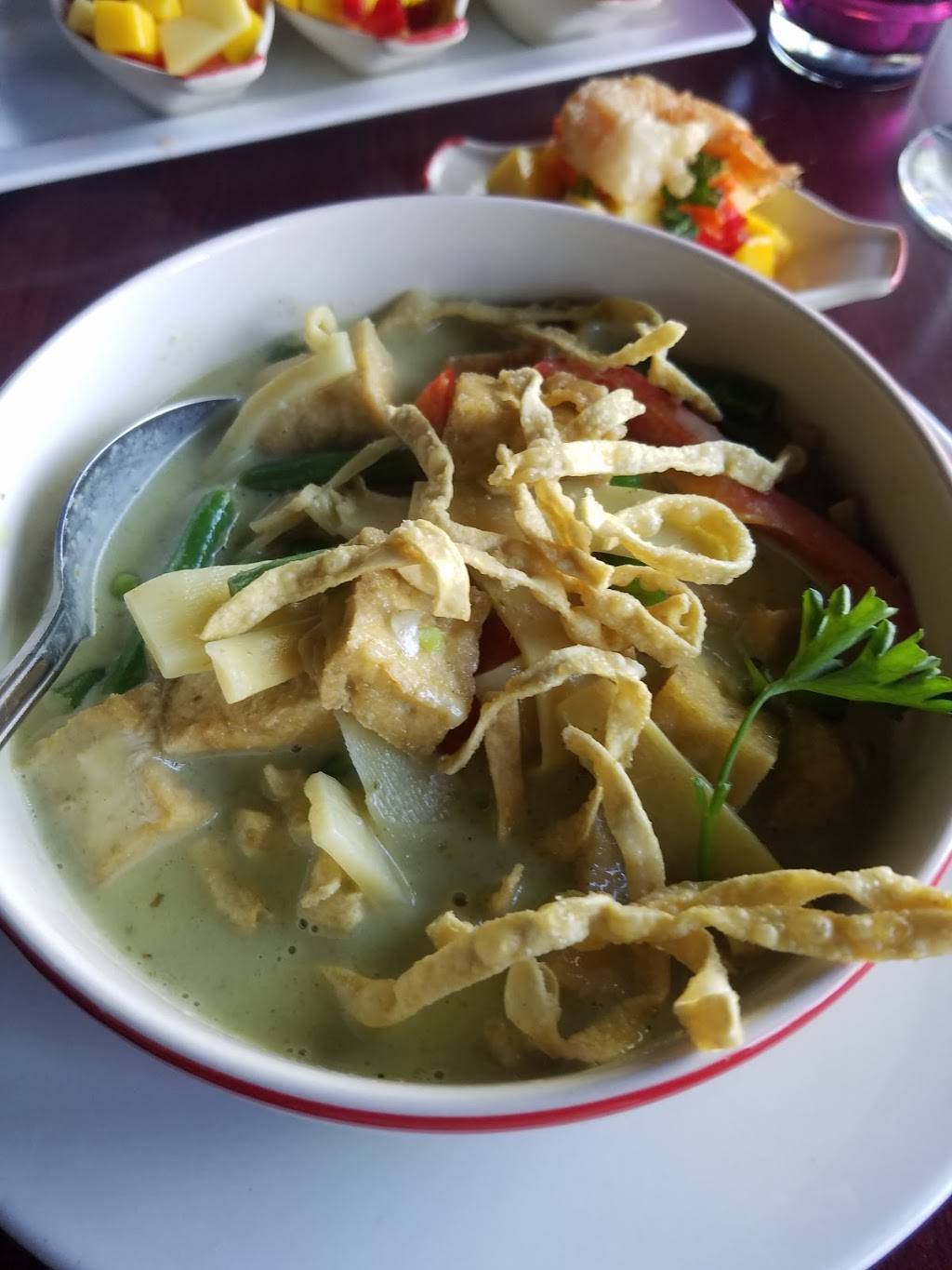 Citizen Thai Bistro | restaurant | 14799 W 6th Ave Frontage Rd, Golden, CO 80401, USA | 3032178010 OR +1 303-217-8010