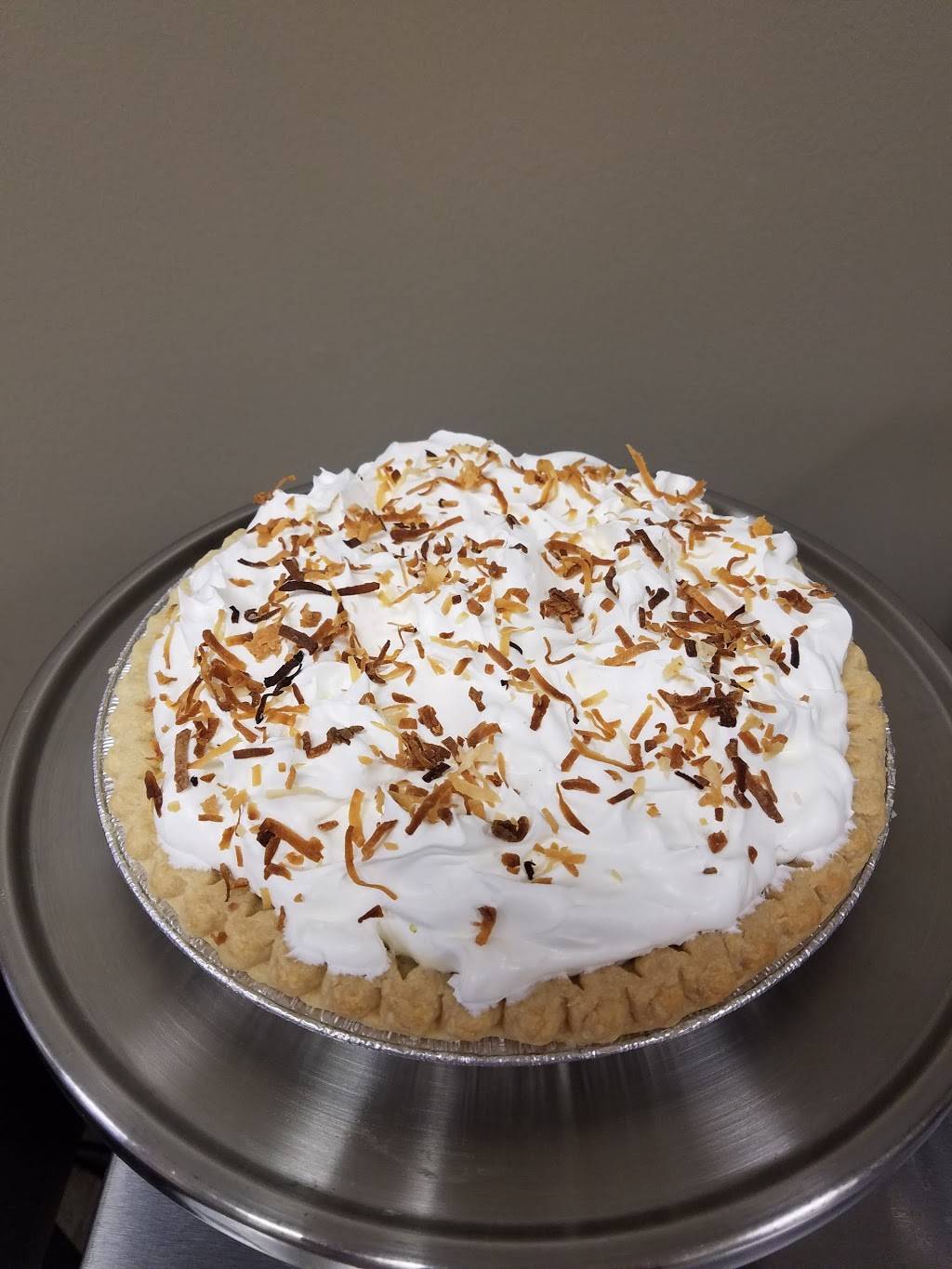 Corner Cafe | restaurant | 105 N 13th St, Decatur, IN 46733, USA | 2602230244 OR +1 260-223-0244