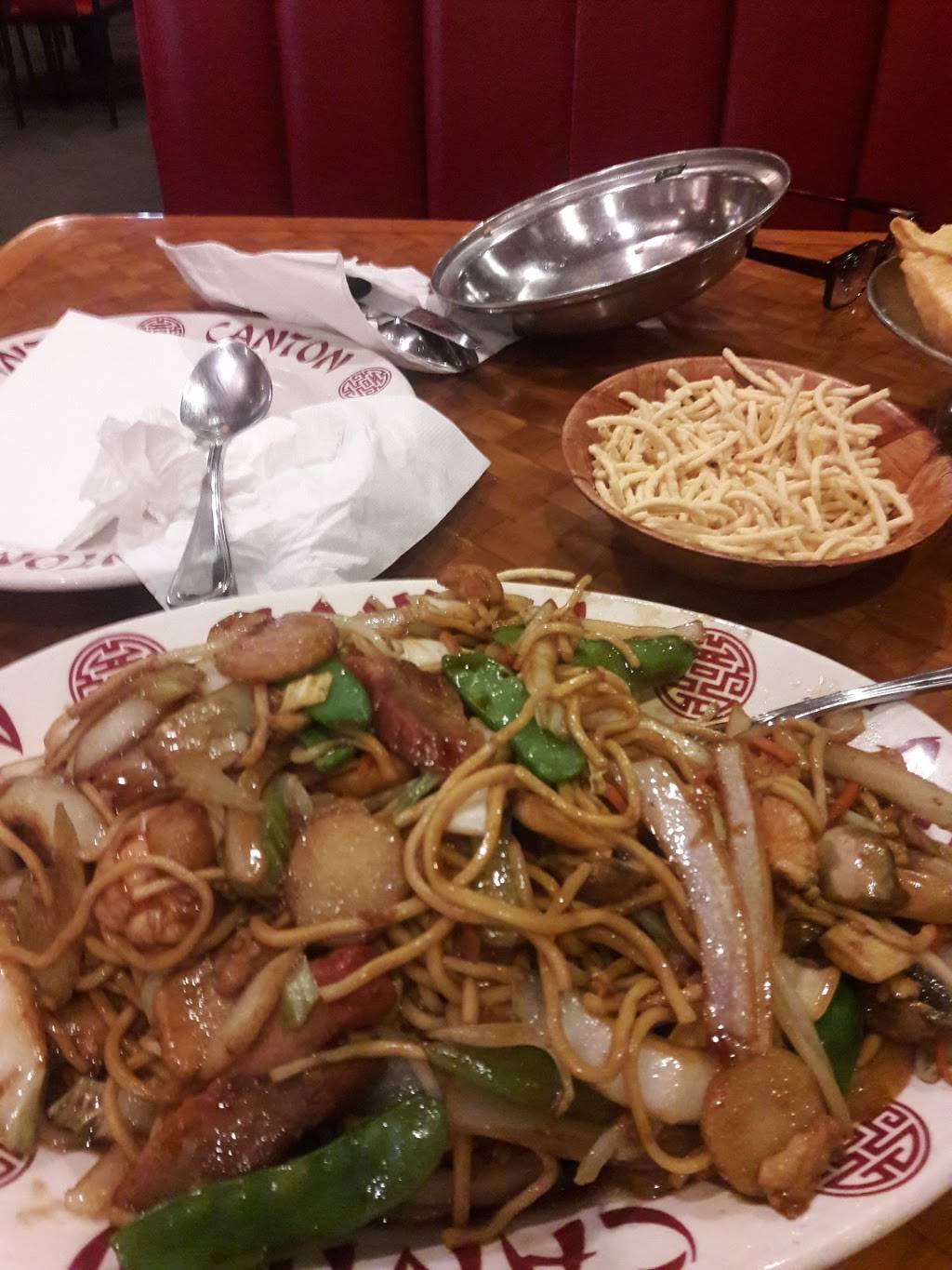 Miami Lakes Chinese Restaurant | restaurant | 16780 NW 67th Ave, Hialeah, FL 33015, USA | 3058211111 OR +1 305-821-1111