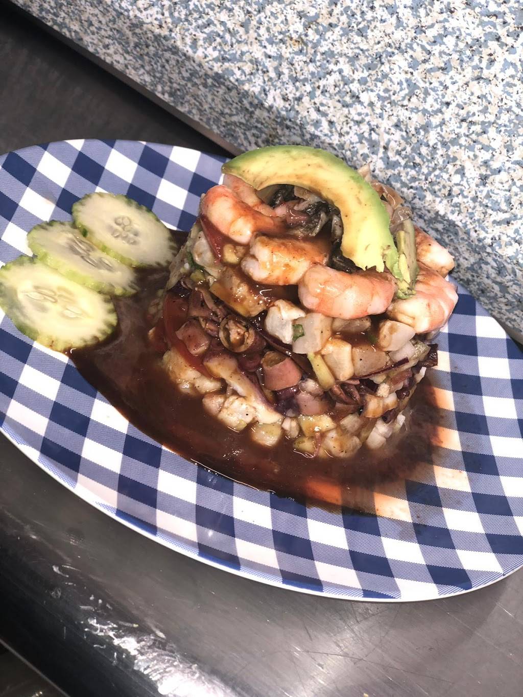 La Chismosa Mariscos | restaurant | 1401 Eraste Landry Rd, Lafayette, LA 70506, USA | 3374438024 OR +1 337-443-8024