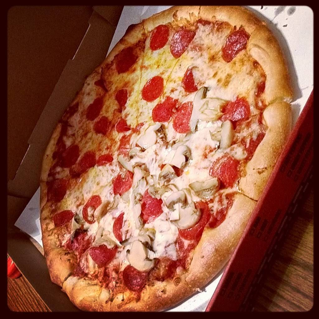 Franks Place | restaurant | 104 E Main St, Manchester, MI 48158, USA | 7344288003 OR +1 734-428-8003