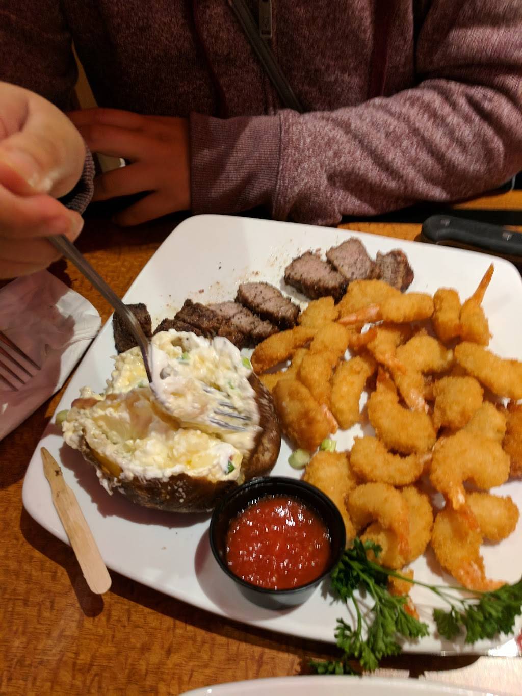 Sizzler | restaurant | 2910 Aborn Square Rd, San Jose, CA 95121, USA | 4082742600 OR +1 408-274-2600