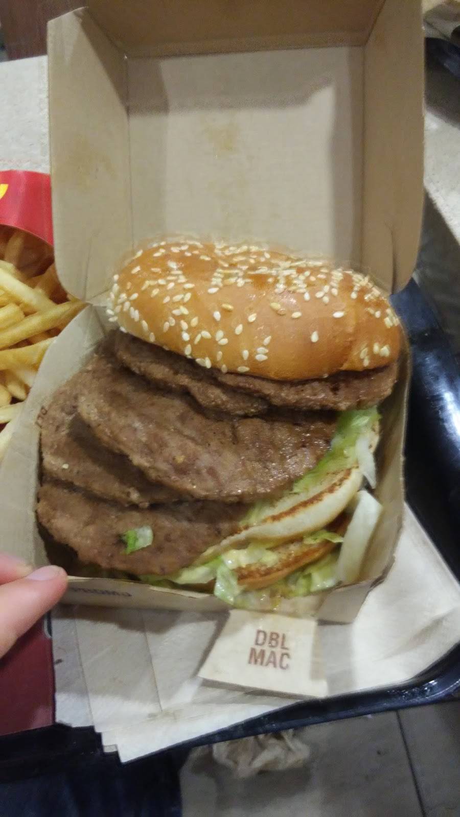 McDonalds | cafe | 1900 Chemin du Fer-à-Cheval, Sainte-Julie, QC J0L 2S0, Canada | 4509221019 OR +1 450-922-1019