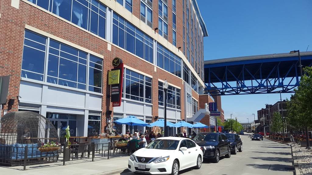 Lago East Bank | restaurant | 1091 W 10th St, Cleveland, OH 44113, USA | 2168628065 OR +1 216-862-8065