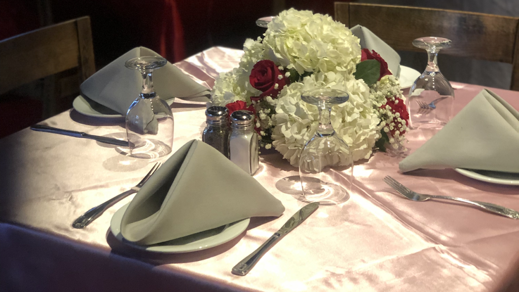 Antonias Restaurant | restaurant | 492 Revere Beach Blv, Revere, MA 02151, USA | 7812841272 OR +1 781-284-1272