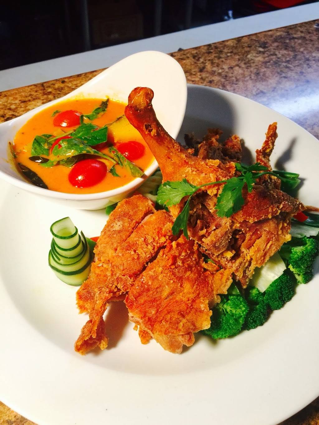 Mai House Asian Cuisine | restaurant | 1057 Madison St, Shelbyville, TN 37160, USA | 9314924740 OR +1 931-492-4740