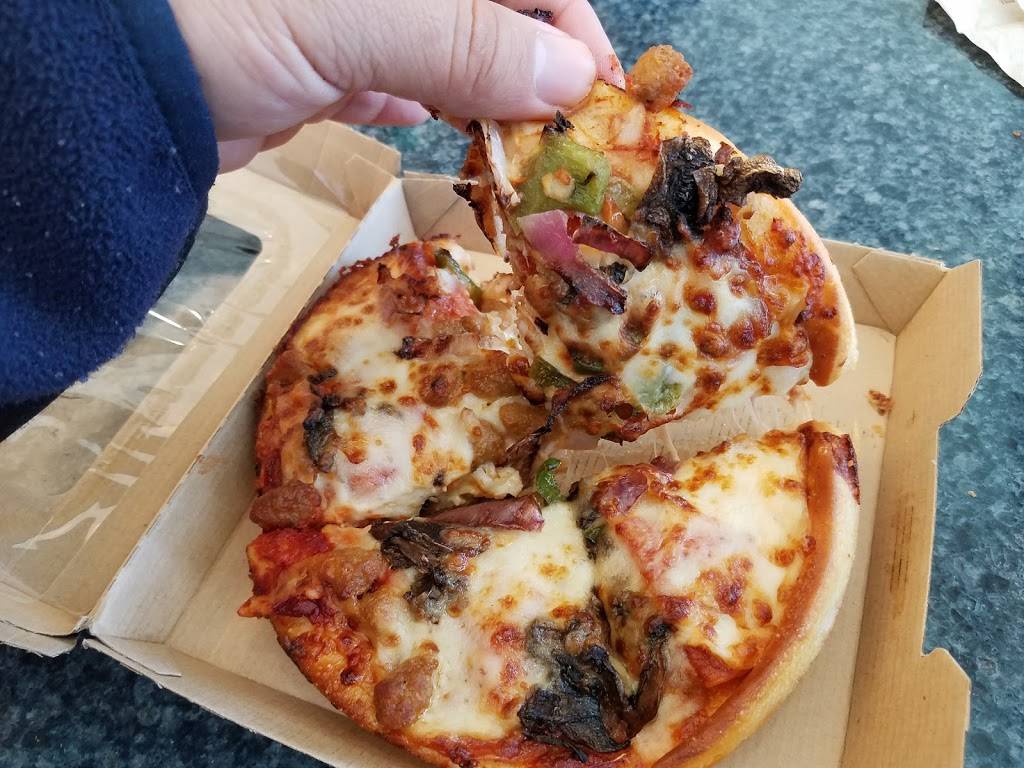 Pizza Hut Express | meal takeaway | Mile Post 65 Pompano Beach Service Plaza, Pompano Beach, FL 33068, USA | 9549428224 OR +1 954-942-8224