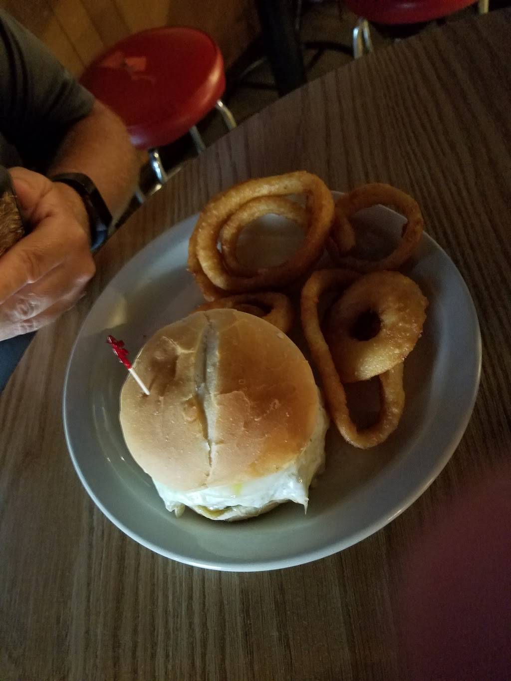 W.R. Brews | restaurant | 3801 Williamson Rd, Roanoke, VA 24012, USA | 5405631084 OR +1 540-563-1084