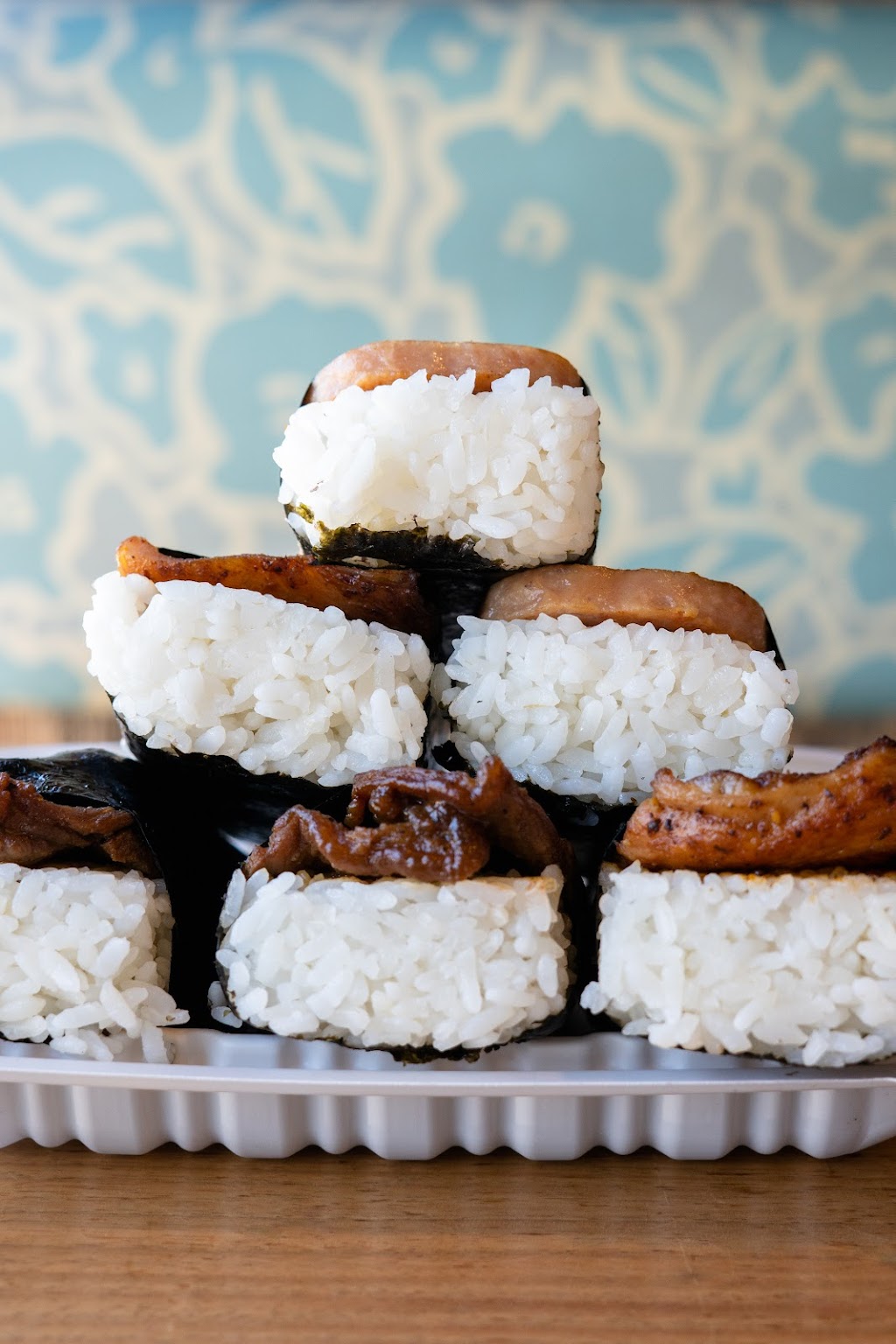 Ono Hawaiian BBQ | restaurant | 5830 W Bell Rd Ste 100, Glendale, AZ 85308, USA | 6026981625 OR +1 602-698-1625