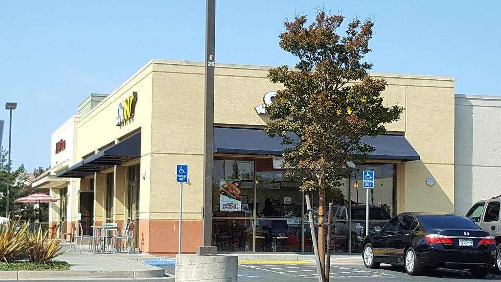 Subway Restaurants | restaurant | 563 Rohnert Park Expy C, Rohnert Park, CA 94928, USA | 7075888605 OR +1 707-588-8605