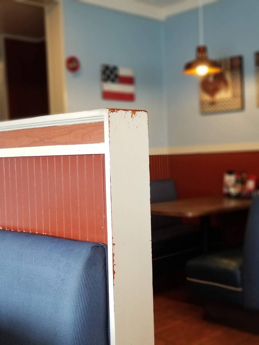 Country Kitchen - Hesperia | restaurant | 6153, 17398 Main St, Hesperia, CA 92345, USA | 7609492755 OR +1 760-949-2755