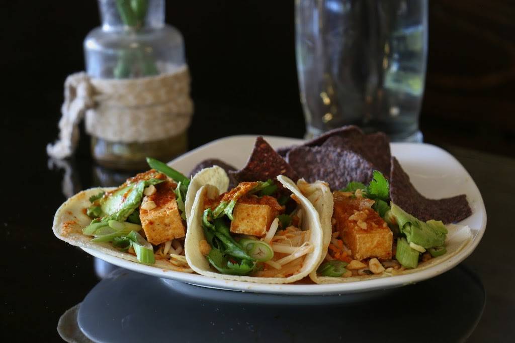 Fruits & Roots | restaurant | 710 S Colorado Ave, Stuart, FL 34994, USA | 7726786627 OR +1 772-678-6627