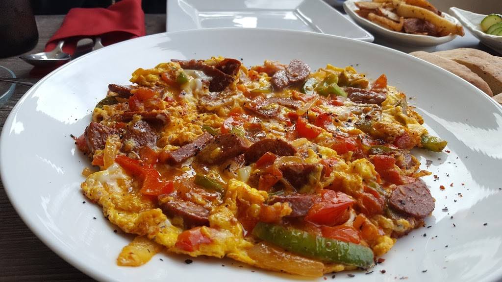 The Gundis Kurdish Kitchen | restaurant | 2909 N Clark St, Chicago, IL 60657, USA | 7739048120 OR +1 773-904-8120