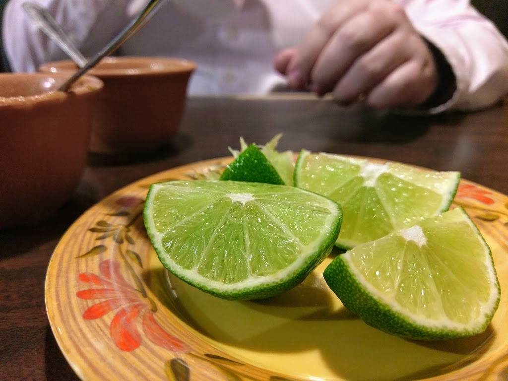 Lomelis Rosticeria | restaurant | 1316 N Cedar Lake Rd, Round Lake Beach, IL 60073, USA | 8472017401 OR +1 847-201-7401