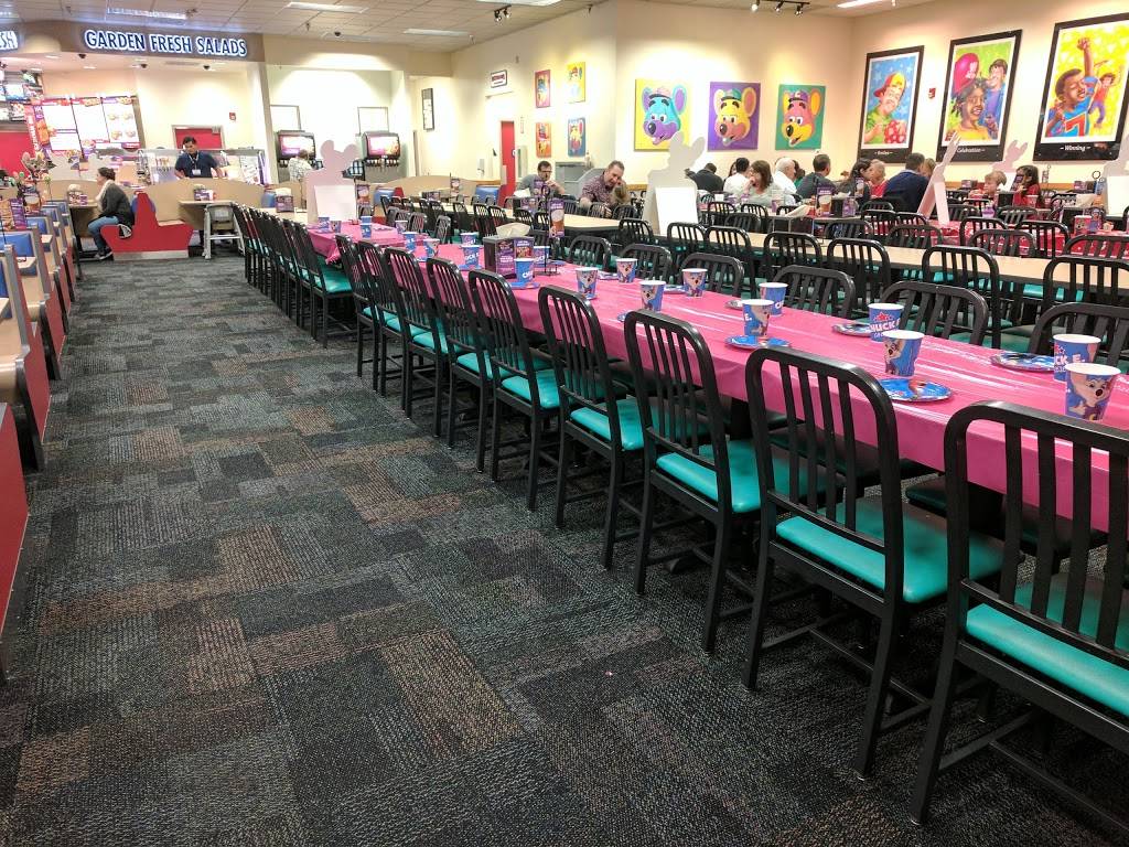 Chuck E. Cheeses | restaurant | 2300 N Rose Dr, Placentia, CA 92870, USA | 7145724105 OR +1 714-572-4105