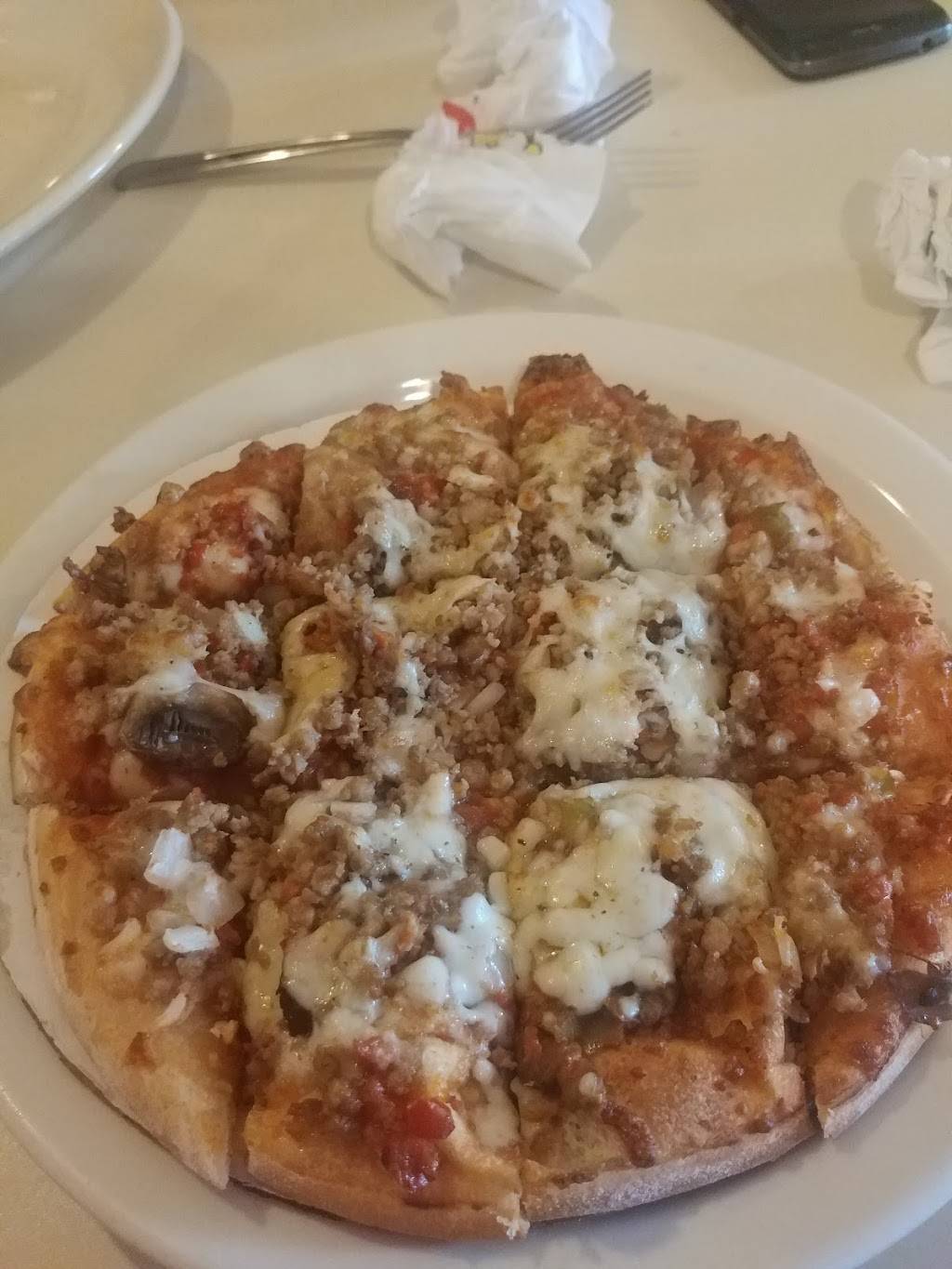 Pizza King | restaurant | 321 E Jackson St, Parker City, IN 47368, USA | 7654688766 OR +1 765-468-8766