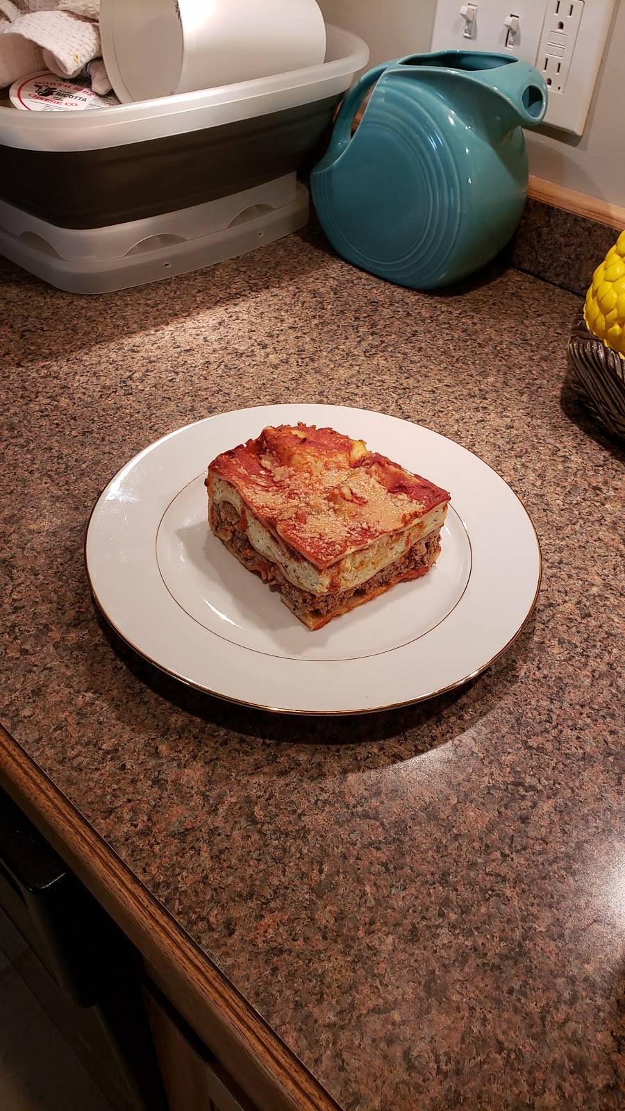 Alessandros Pasta Company | restaurant | 130 Georgetown Rd, Beaver Falls, PA 15010, USA | 7244629673 OR +1 724-462-9673