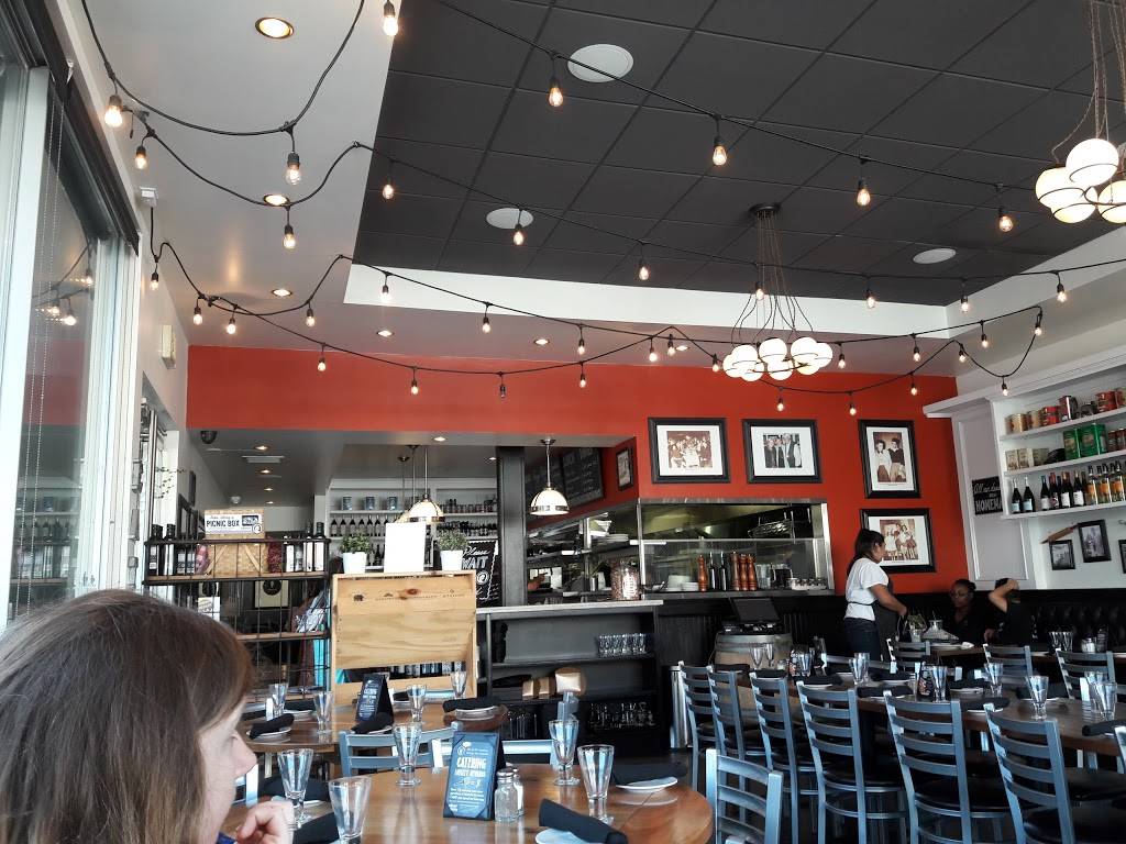 Marias Italian Kitchen | restaurant | Brentwood Village, 11723 Barrington Ct, Los Angeles, CA 90049, USA | 3104766112 OR +1 310-476-6112