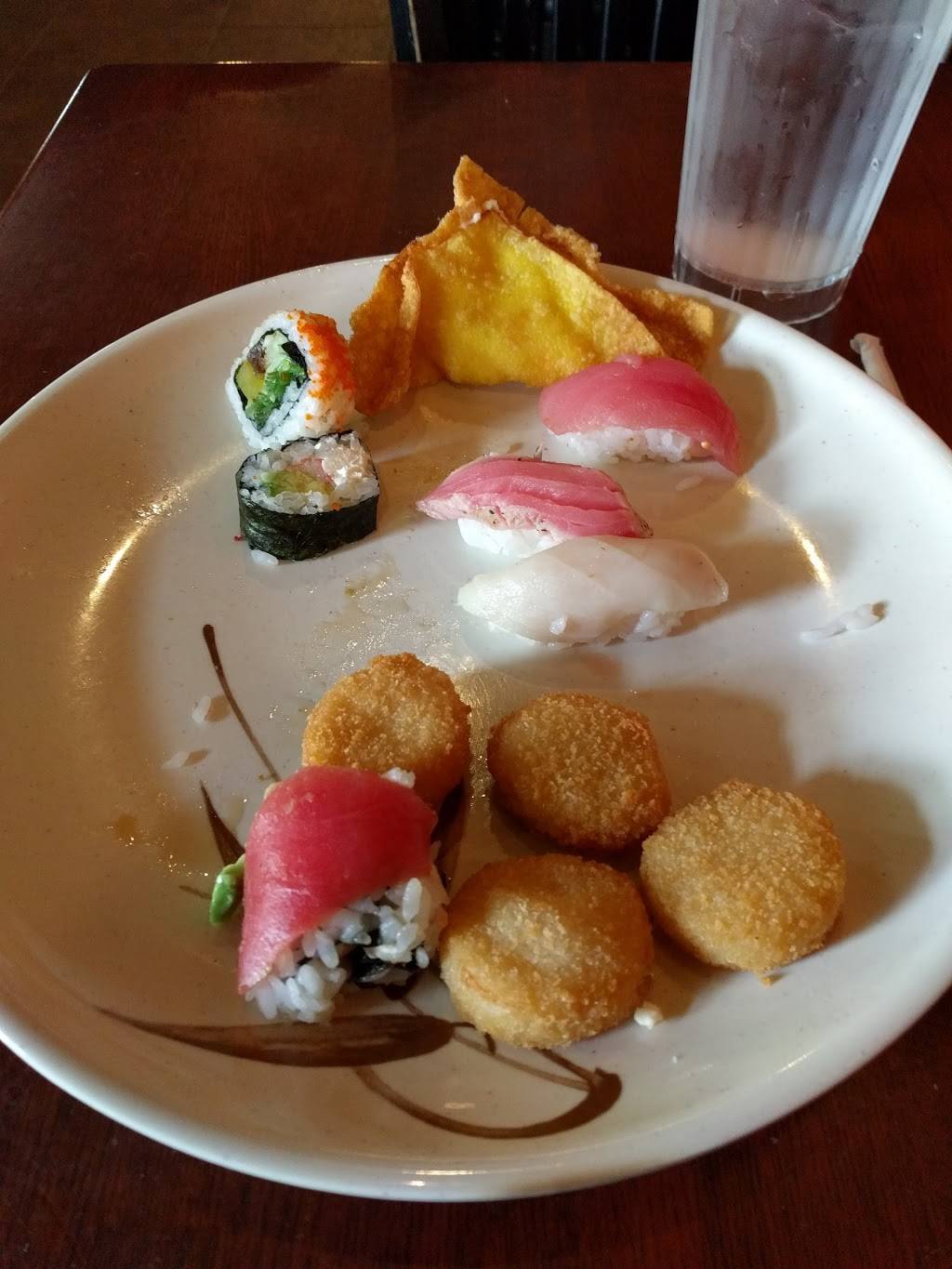 Makino Japanese Buffet | restaurant | 8217 Kingston Pike, Knoxville, TN 37919, USA | 8655608878 OR +1 865-560-8878