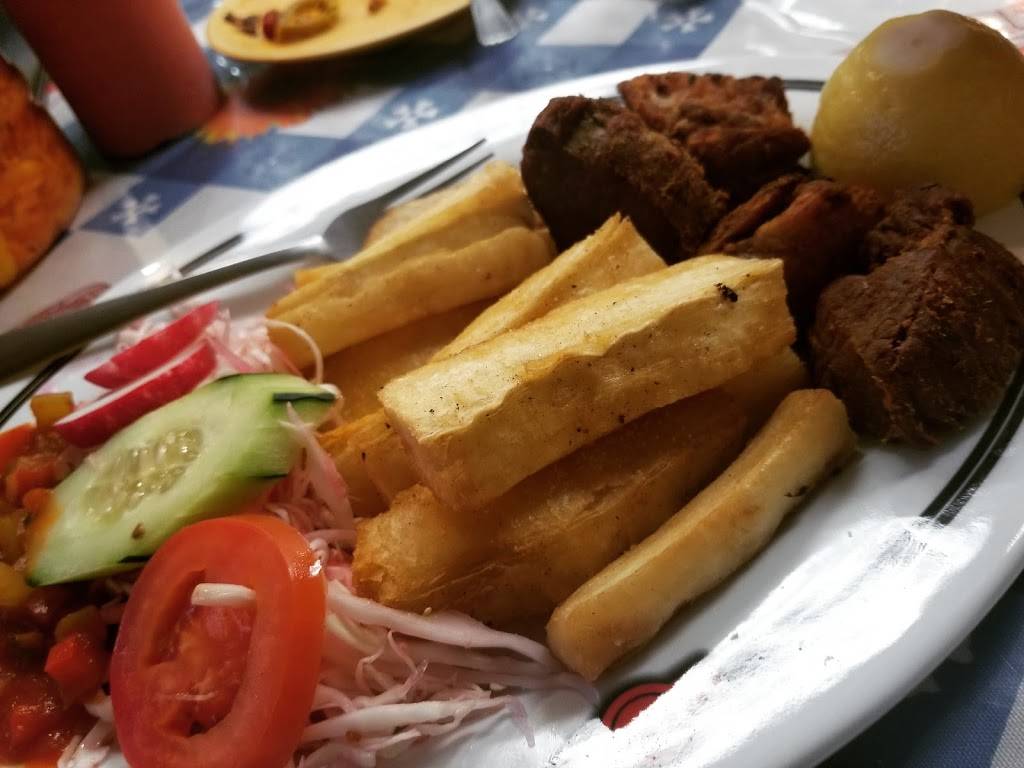 Dona Carmen Pupuseria Restaurant | restaurant | 1818 Hemphill St, Fort Worth, TX 76110, USA | 8179209868 OR +1 817-920-9868