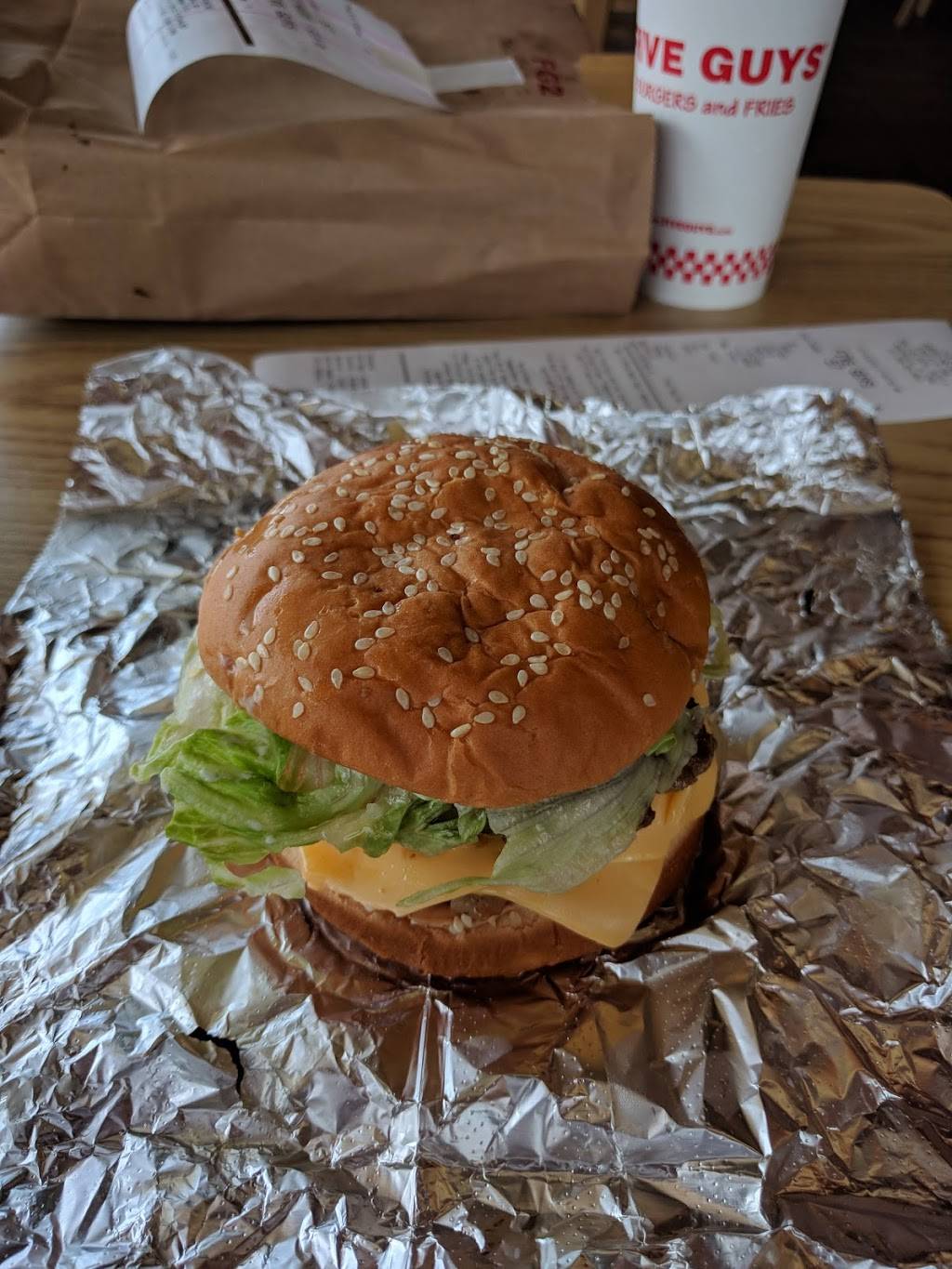 Five Guys | meal takeaway | 255 I-45, Huntsville, TX 77340, USA | 9364350900 OR +1 936-435-0900