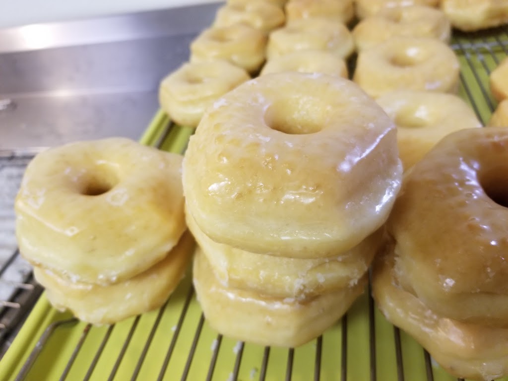 Daylight Donuts | bakery | 112 N Broadway St, Walters, OK 73572, USA | 5808756336 OR +1 580-875-6336