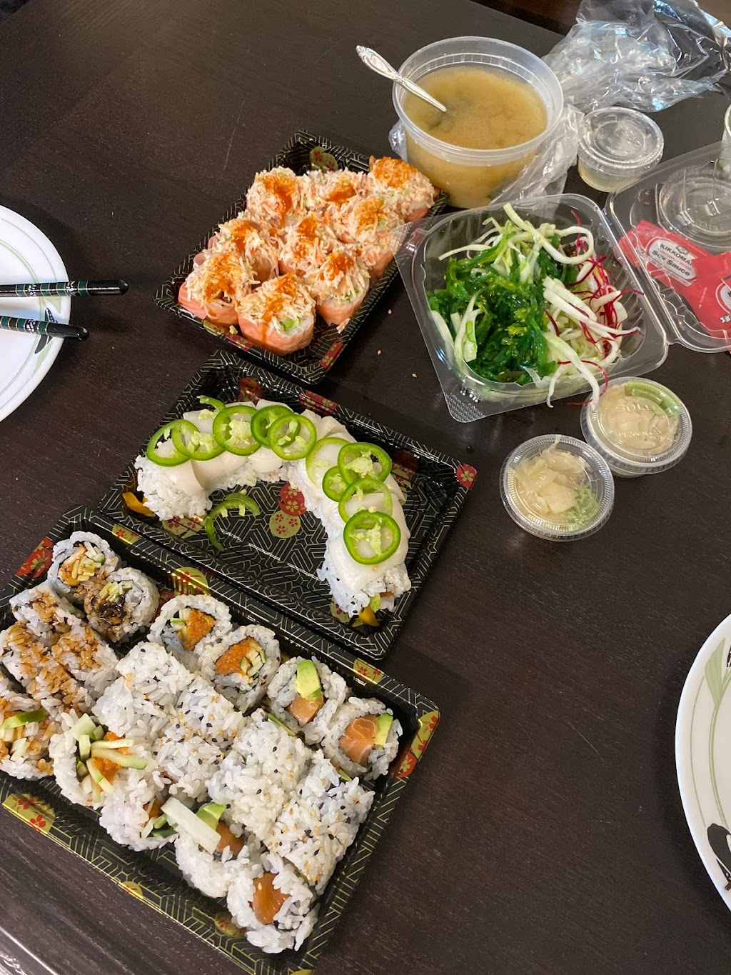 Komorebi Sushi | restaurant | 1324 N Milwaukee Ave, Chicago, IL 60622, USA | 7736611243 OR +1 773-661-1243