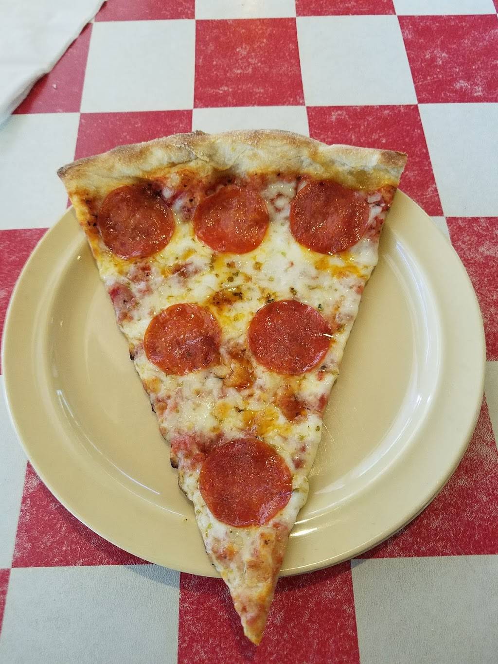 Krazy Pizza, Pasta, Salads & Subs | meal takeaway | 1616 Shipyard Blvd # 3, Wilmington, NC 28412, USA | 9103927040 OR +1 910-392-7040