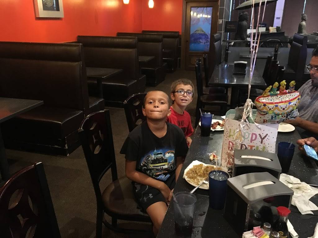 Yama Buffet | restaurant | 1633 Crofton Center, Crofton, MD 21114, USA | 4104518218 OR +1 410-451-8218