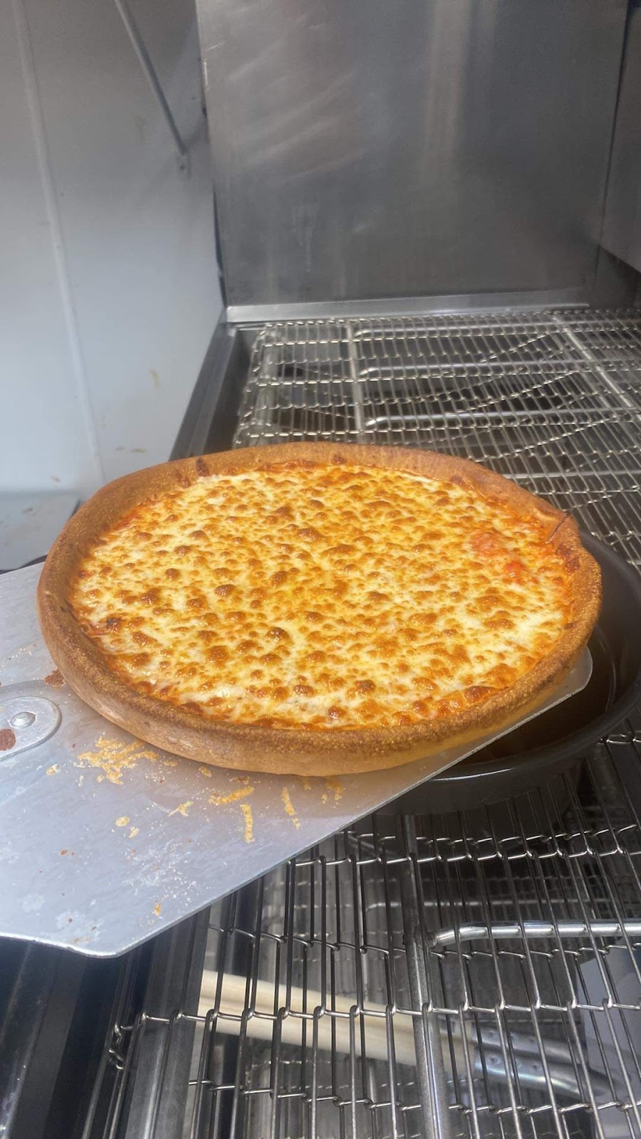 Italianos Pizza | meal takeaway | 504 N Harper St b, Laurens, SC 29360, USA | 8647150162 OR +1 864-715-0162